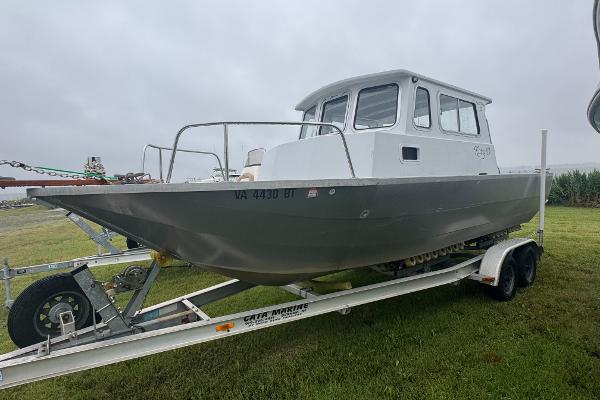 2002 Scorpion 22
