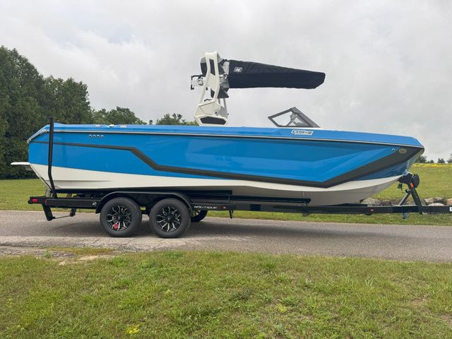 2025 Nautique GS24