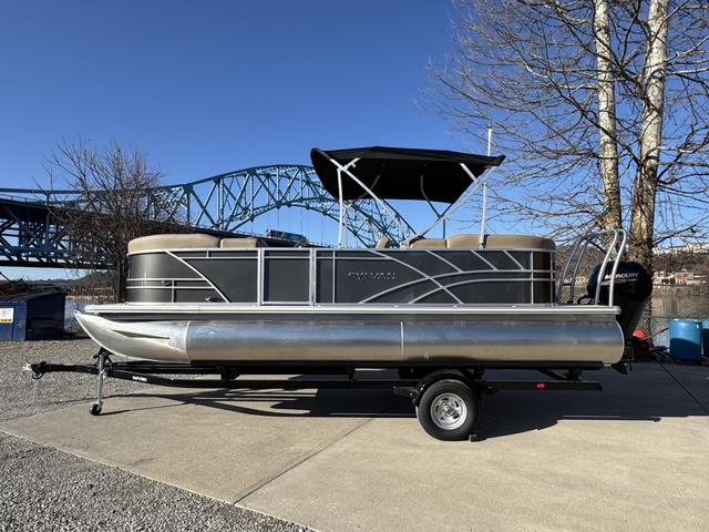 2025 Sylvan Mirage 822 LZ