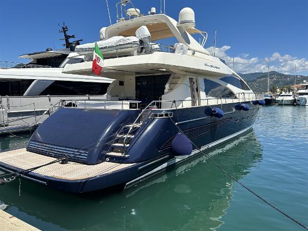 Riva 85 Opera 04