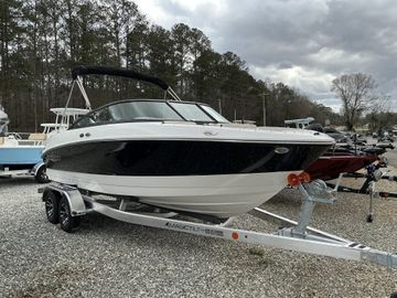 2025 Monterey M-205