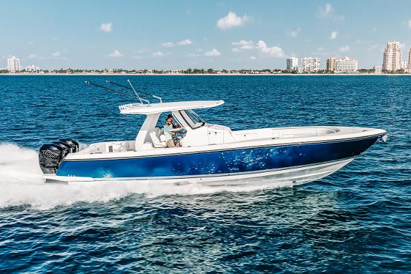 2025 Intrepid 375 Nomad SE