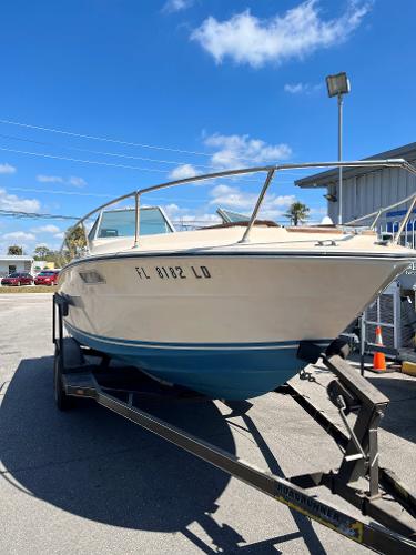 1974 Sea Ray SRV 220 CC