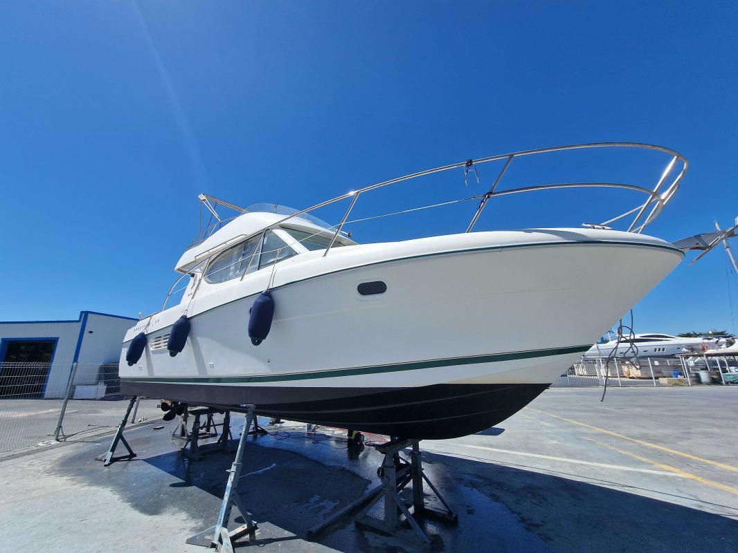 2001 Jeanneau Prestige 32