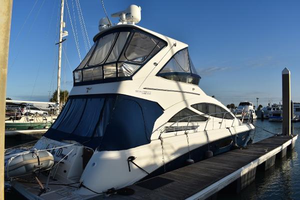 2012 Sea Ray 450 Sedan Bridge