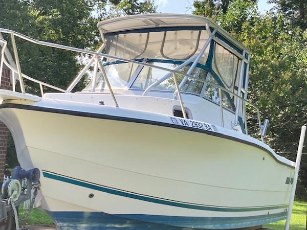 2002 Sea Pro 235 Walk Around