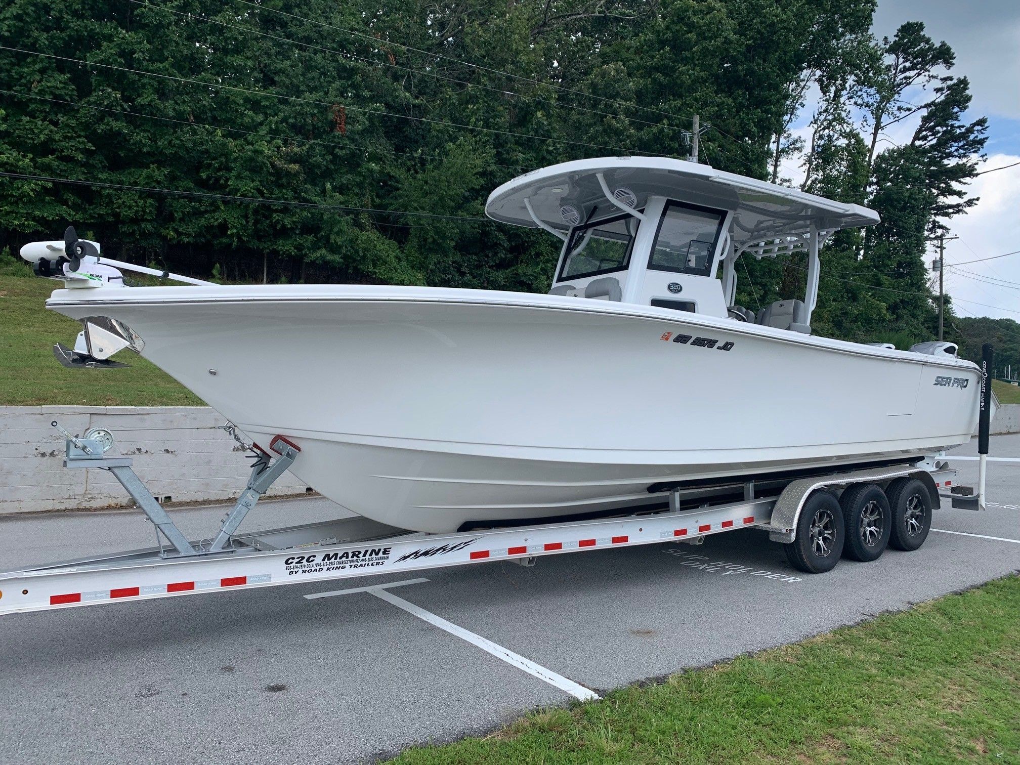 2023 Sea Pro 320 DLX