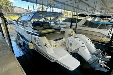 2023 Beneteau GT 36