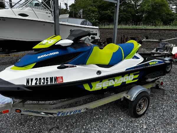 2017 Sea-Doo Wake Pro 230