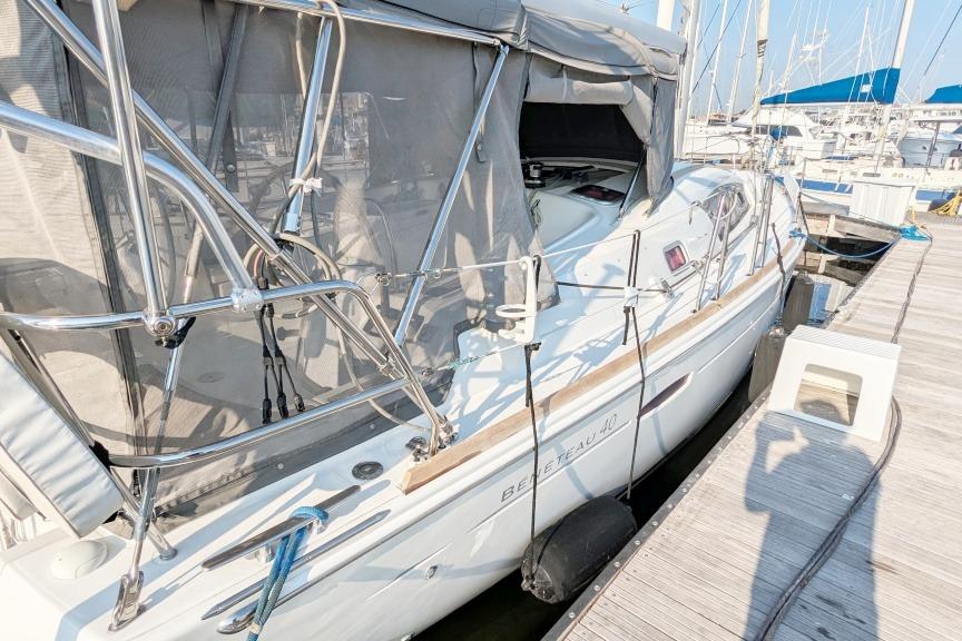 2012 Beneteau 40