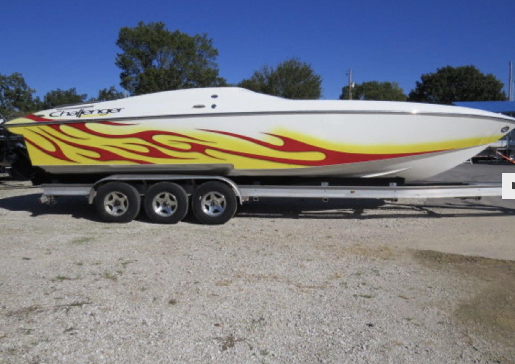 2007 Challenger DDC 33, Grove Oklahoma - boats.com