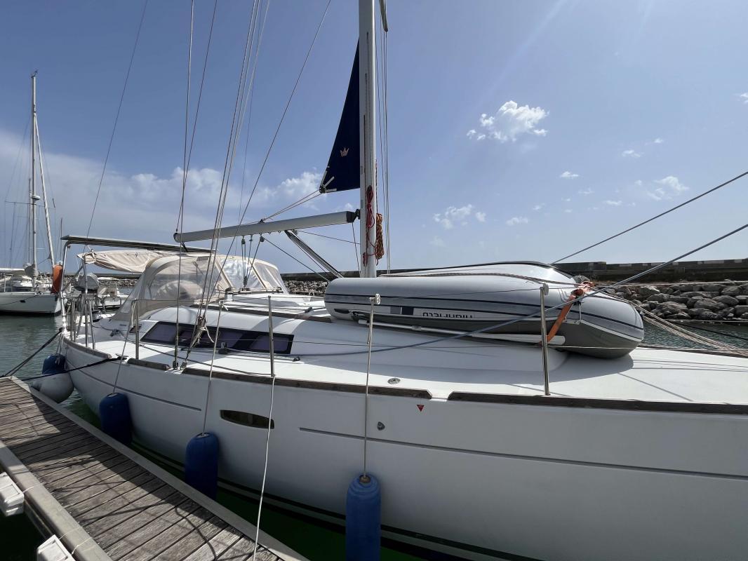 Beneteau Oceanis 37