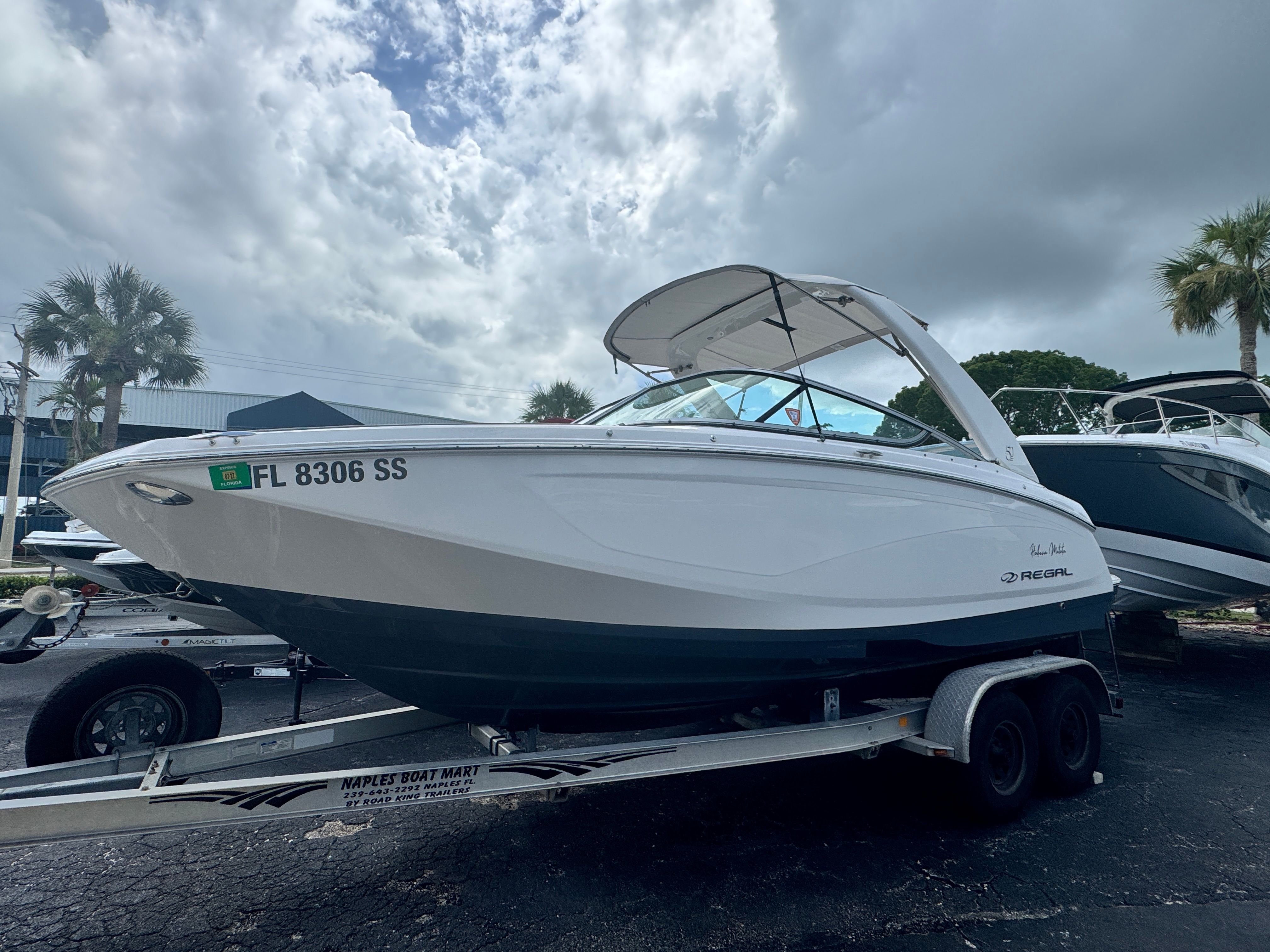 2020 Regal 23 OBX