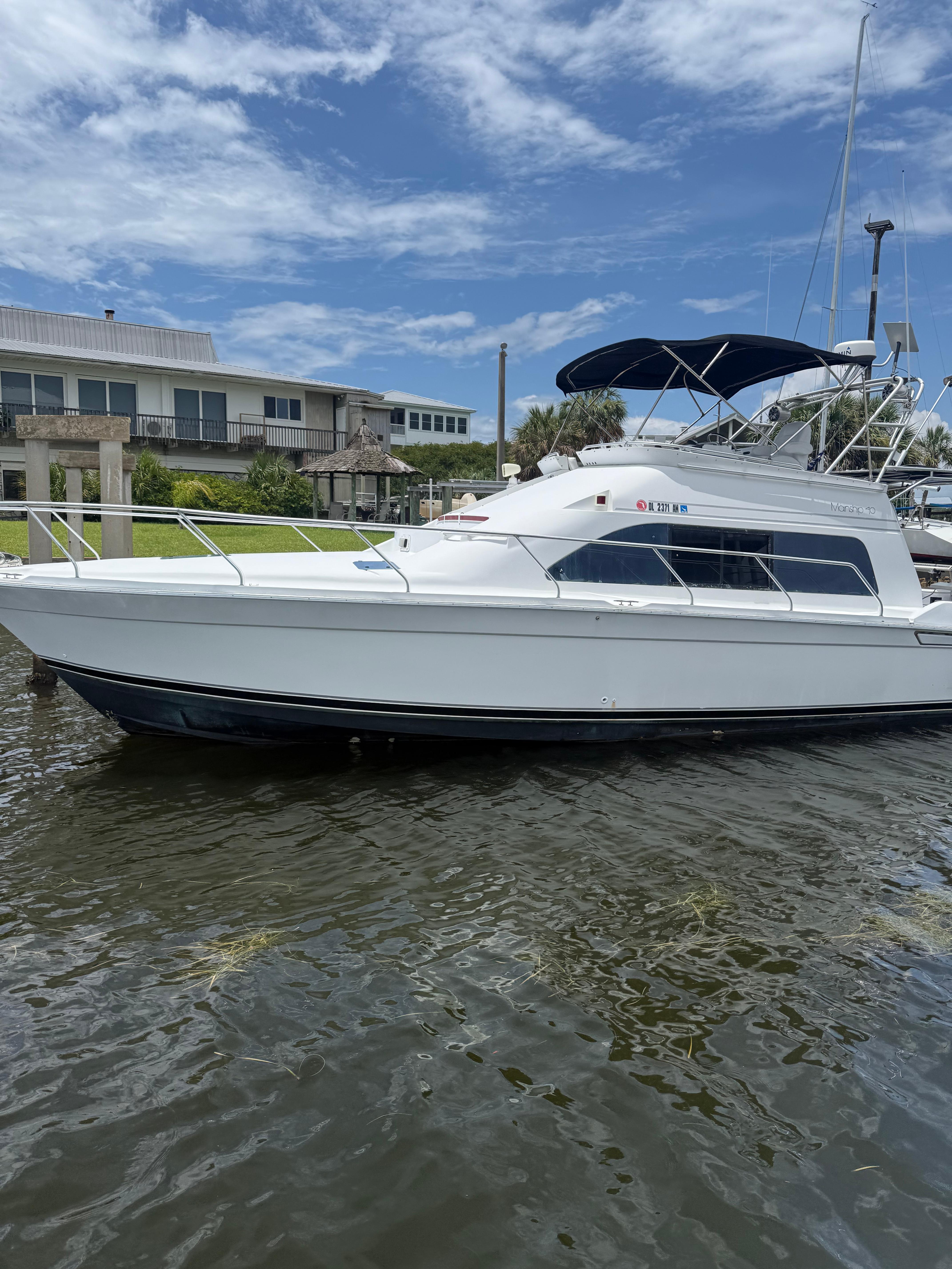 1995 Mainship Sedan 40