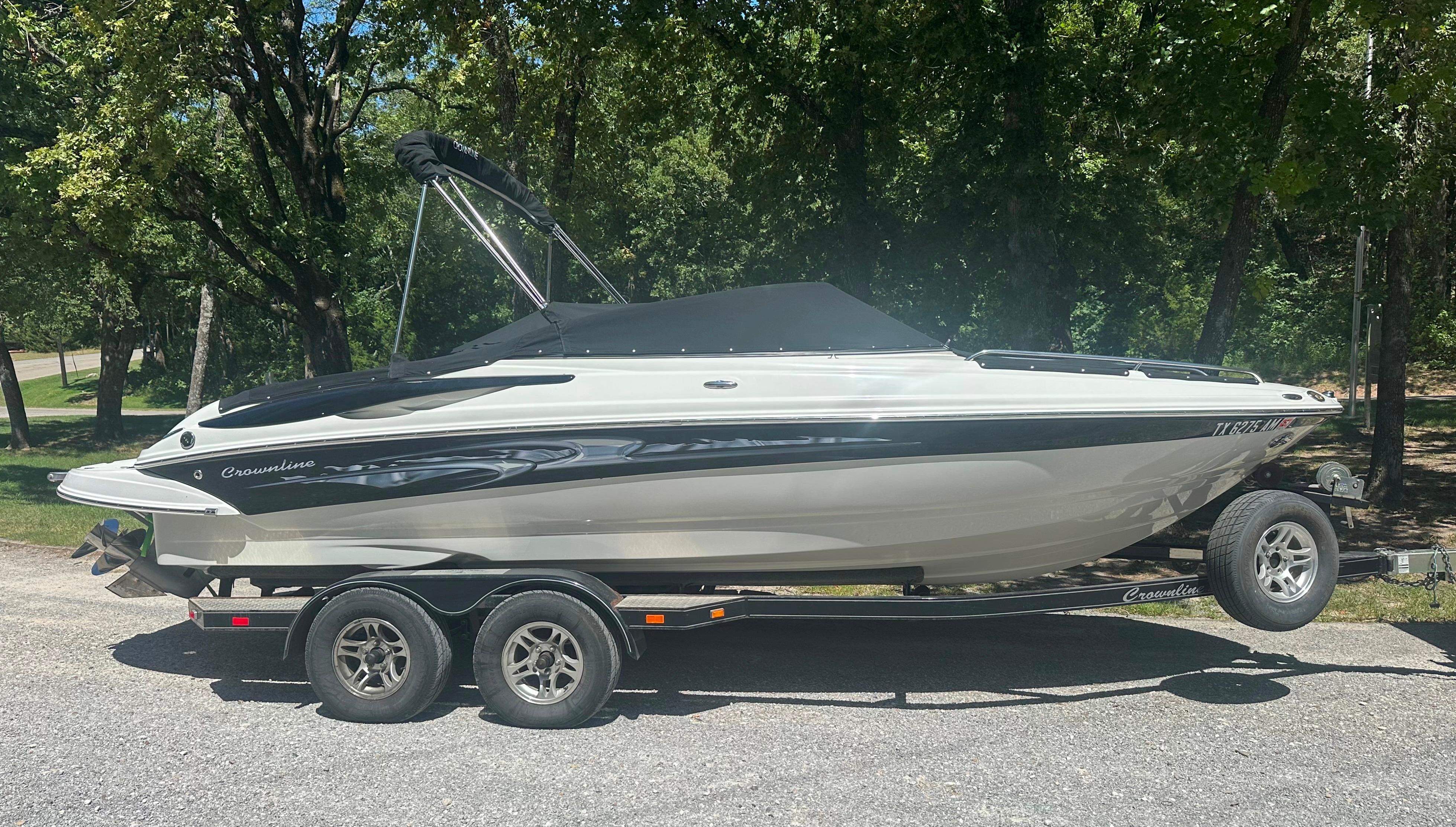 2007 Crownline 220 LS