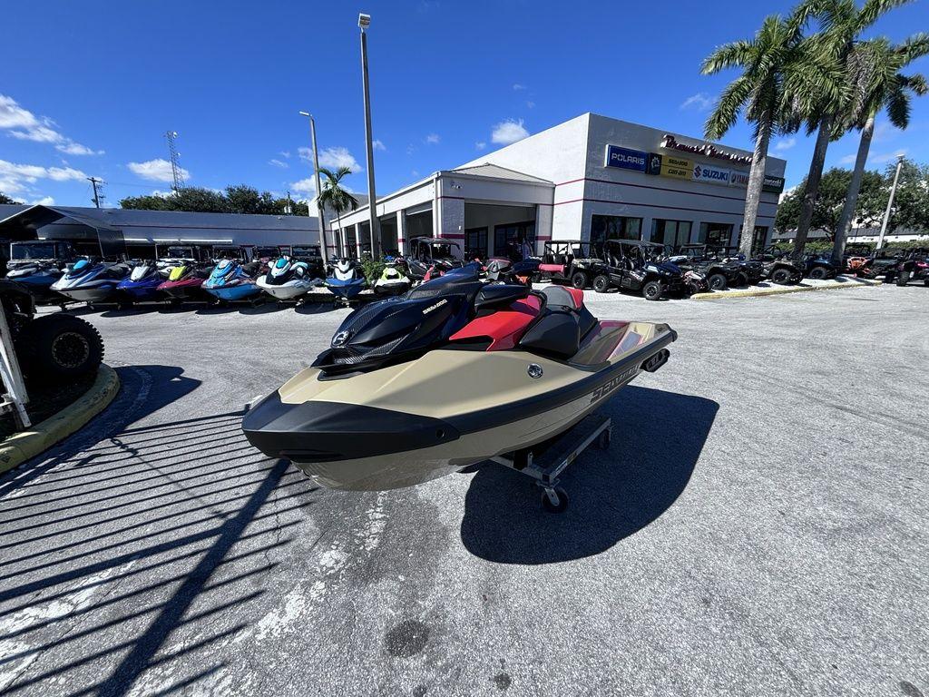 Sea-Doo RXP-X™ 325 Tech, BRP Premium A, iBR Meta