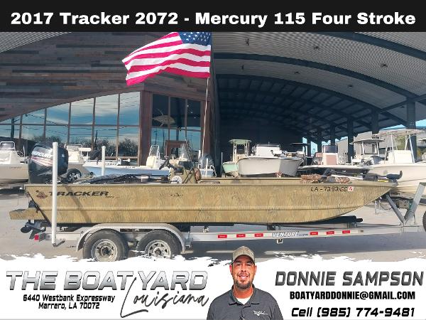 2017 Tracker 2072