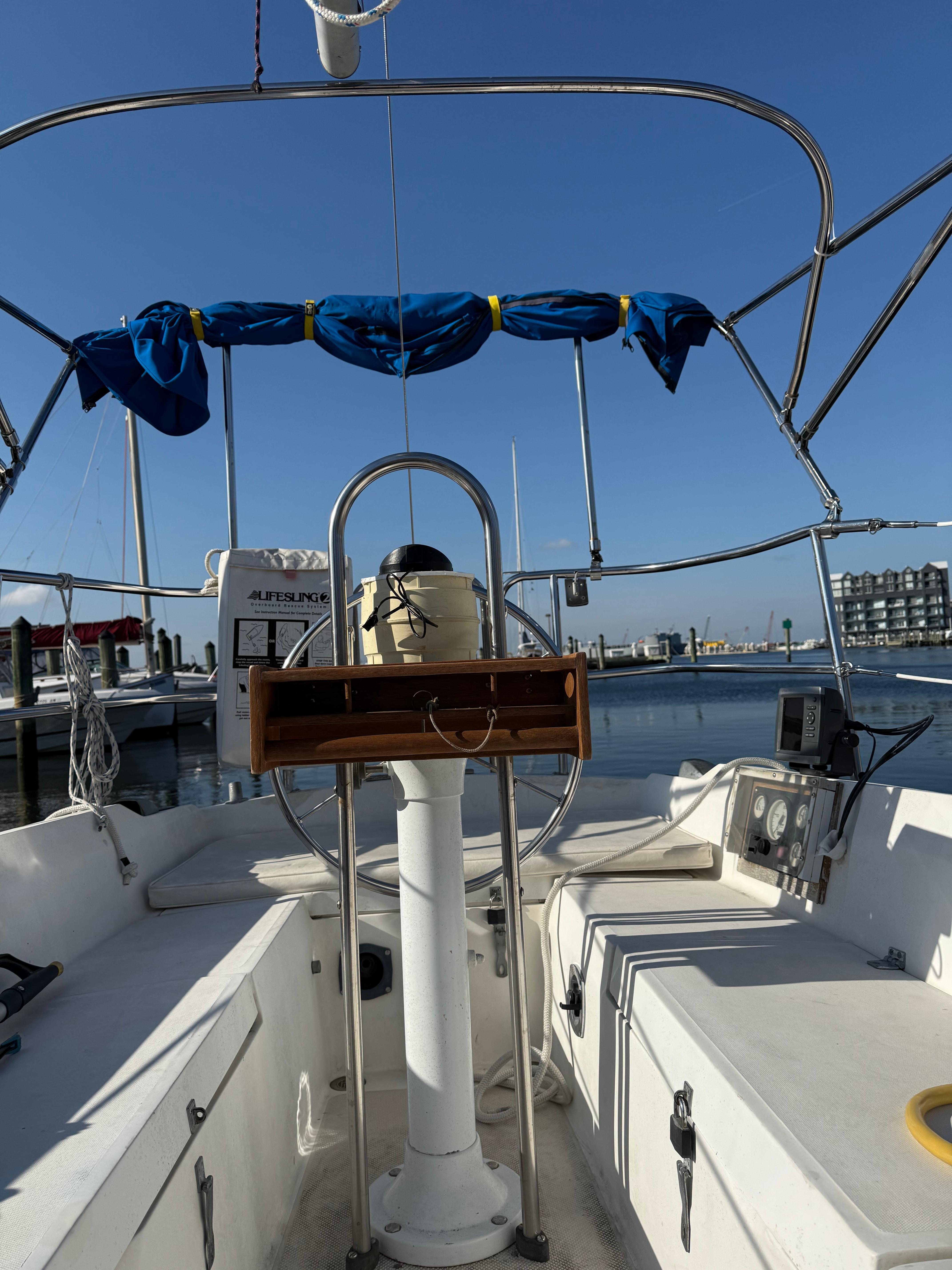1986 Catalina 27