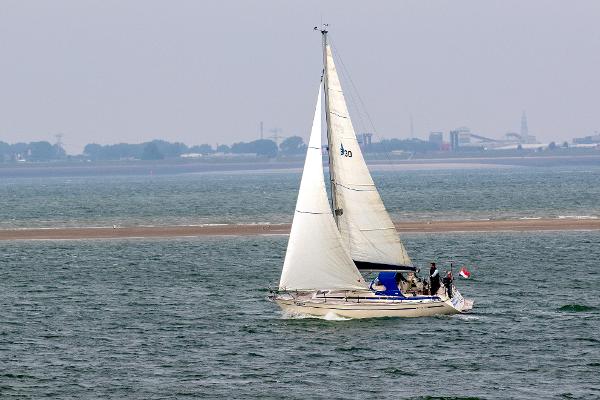 Bavaria 30