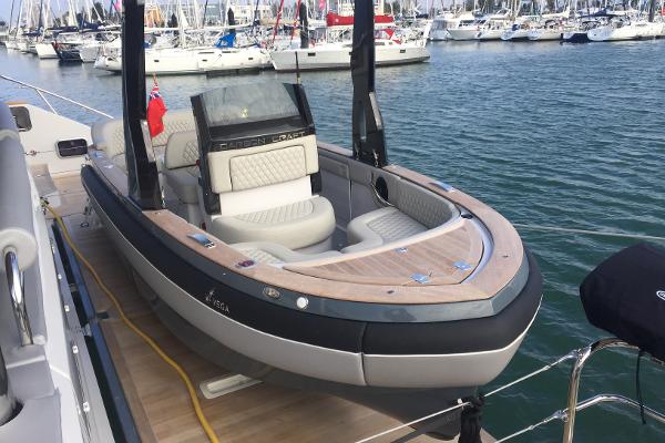 2016 Carbon Craft CC 160