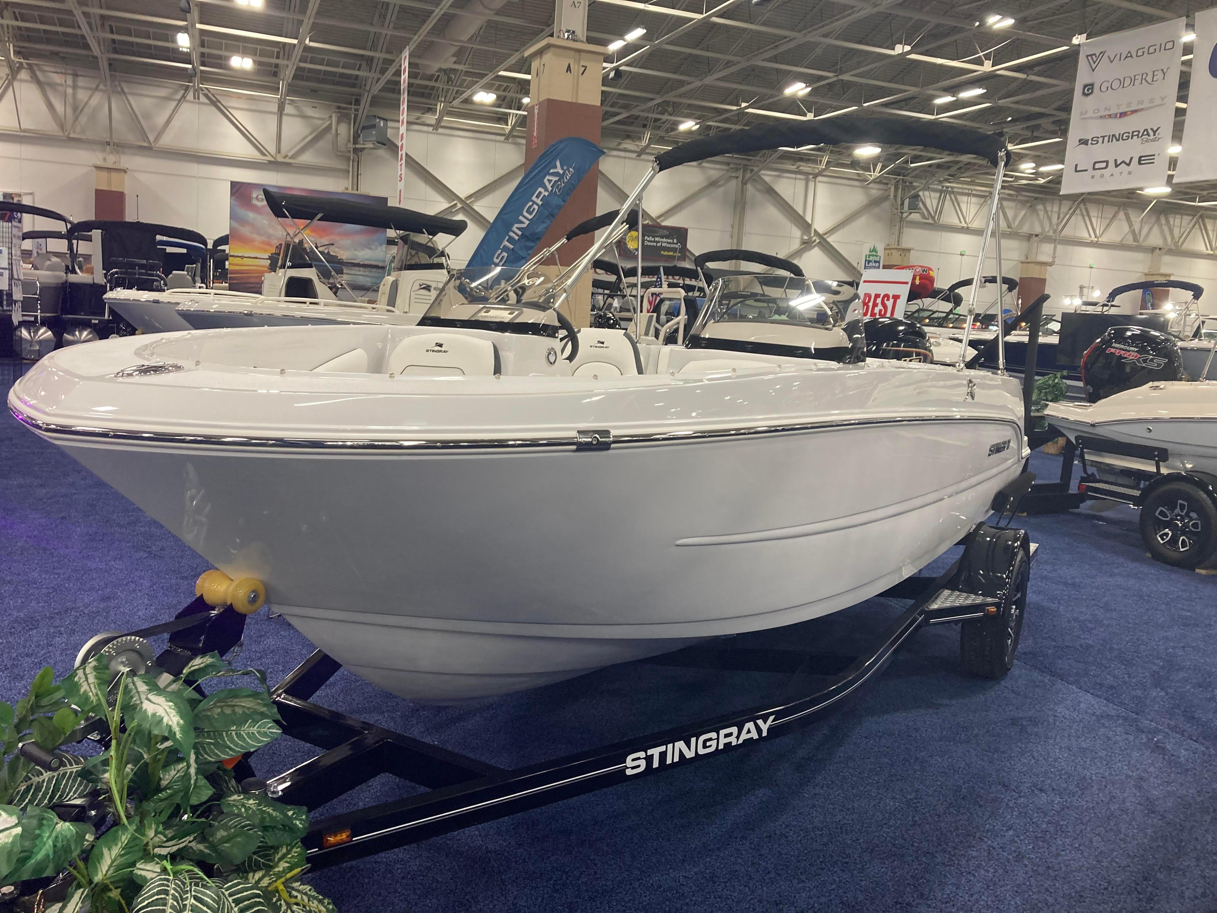 Stingray 172DC