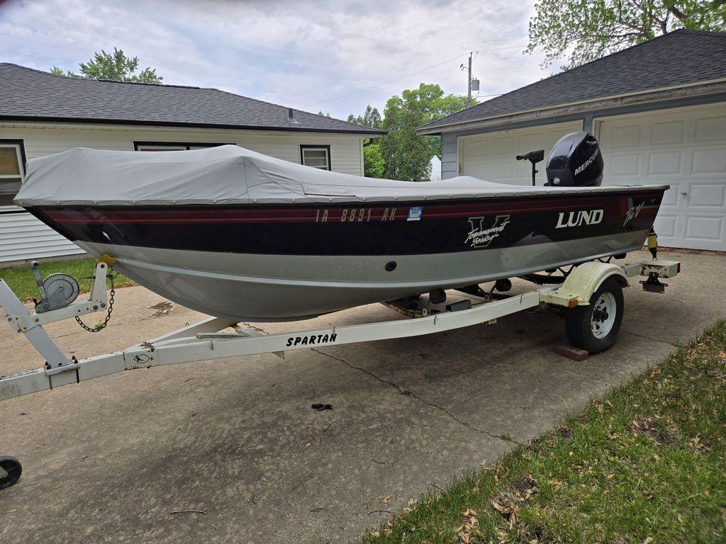 1997 Lund Pro-V