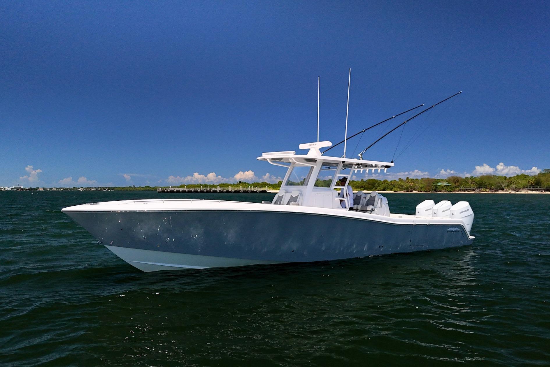 2025 Invincible 39 Open Fisherman