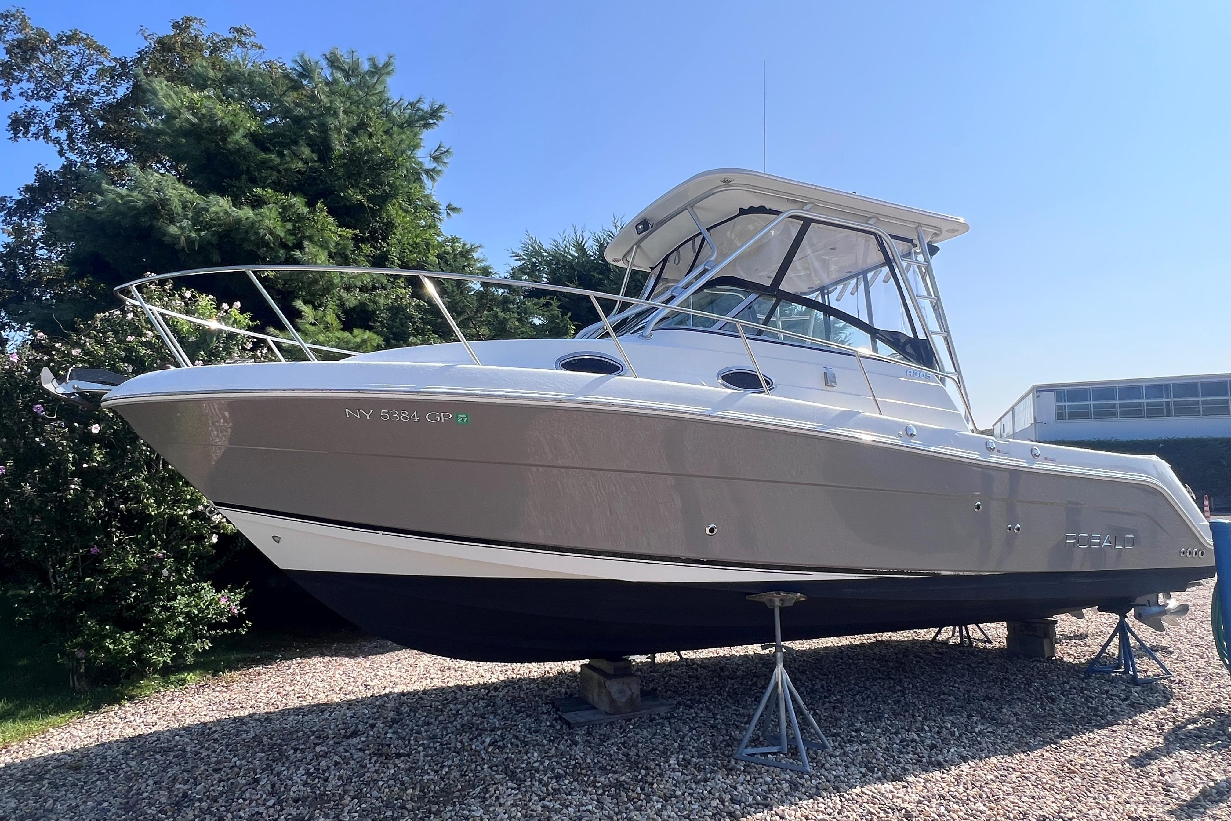 2007 Robalo R305 Walkaround