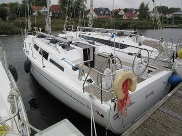 2022 Hanse 348