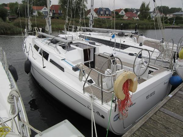 2022 Hanse 348
