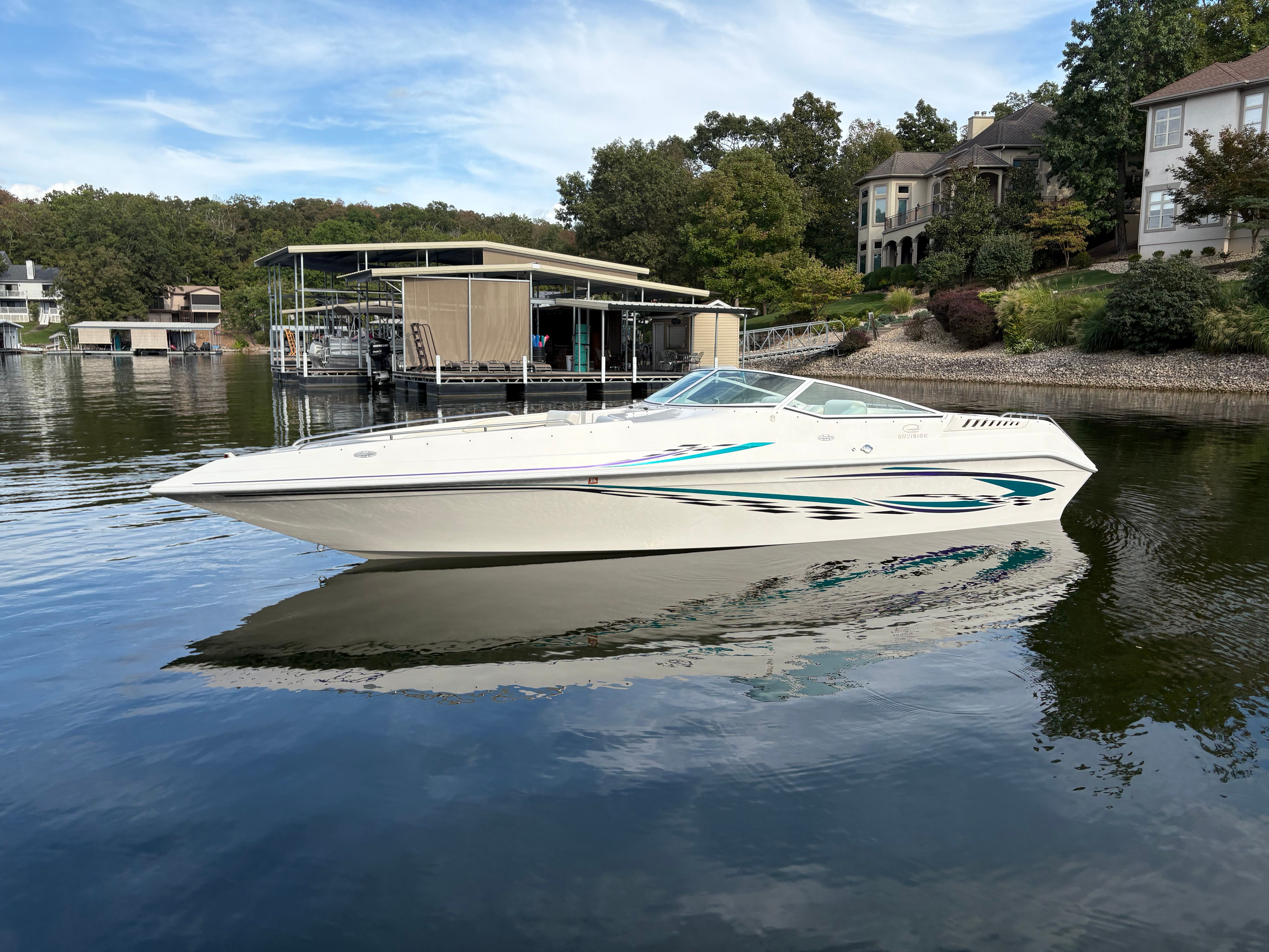 2004 Envision 29 Combo DLX