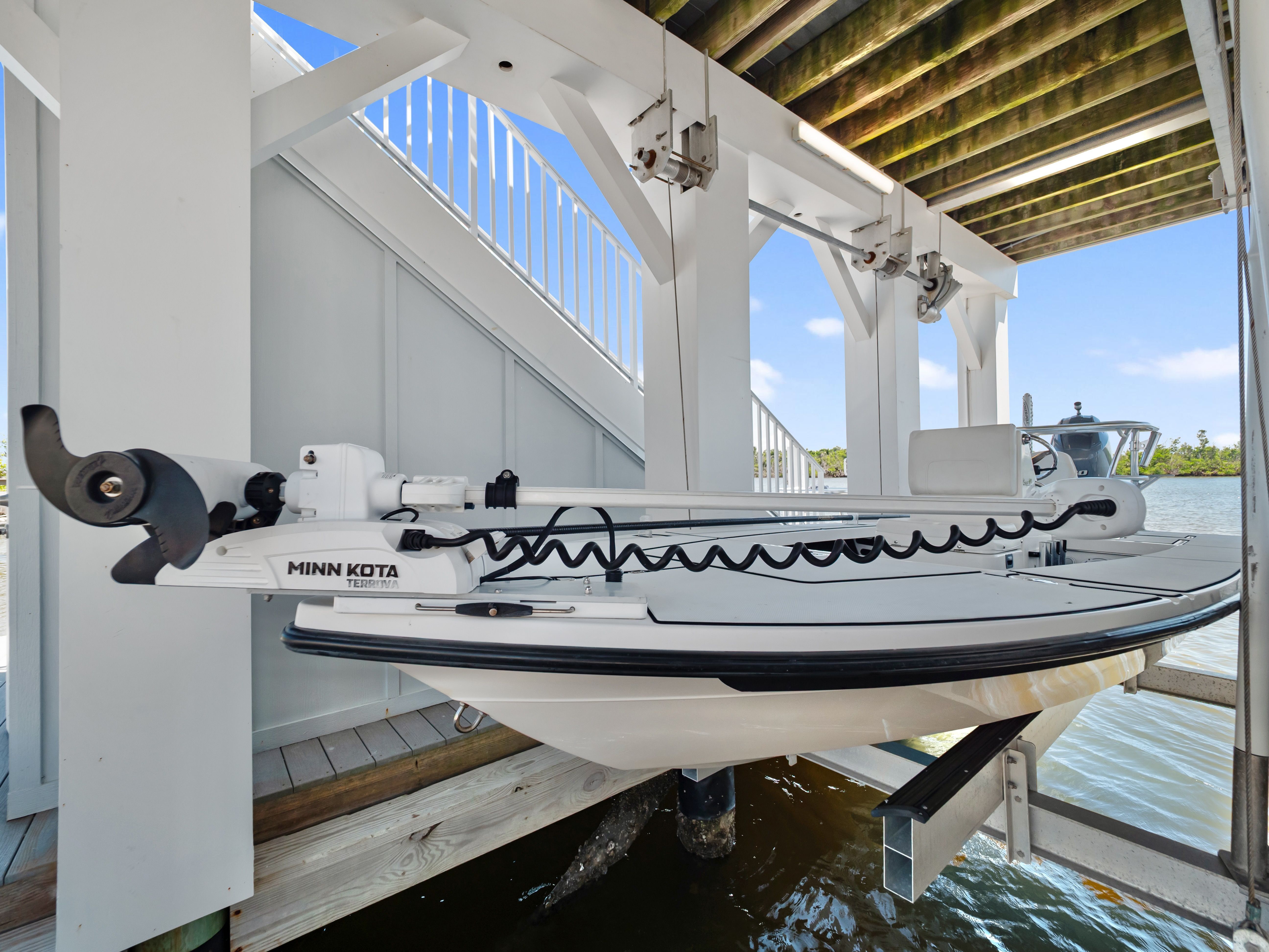 2012 Maverick Mirage 17 Hpx
