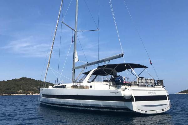 2018 Beneteau Oceanis Yacht 62