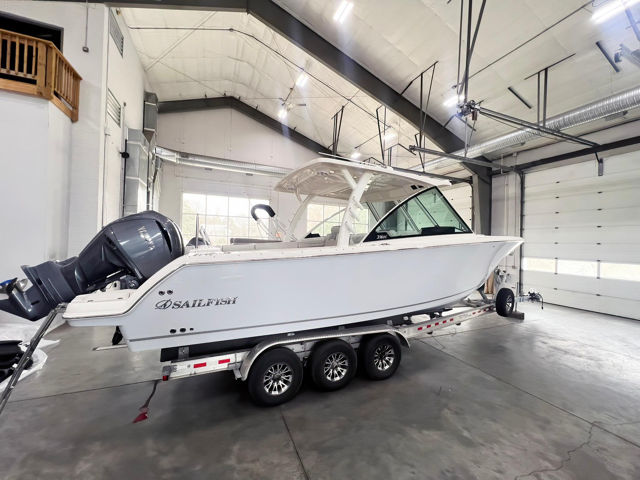 2025 Sailfish 316 DC