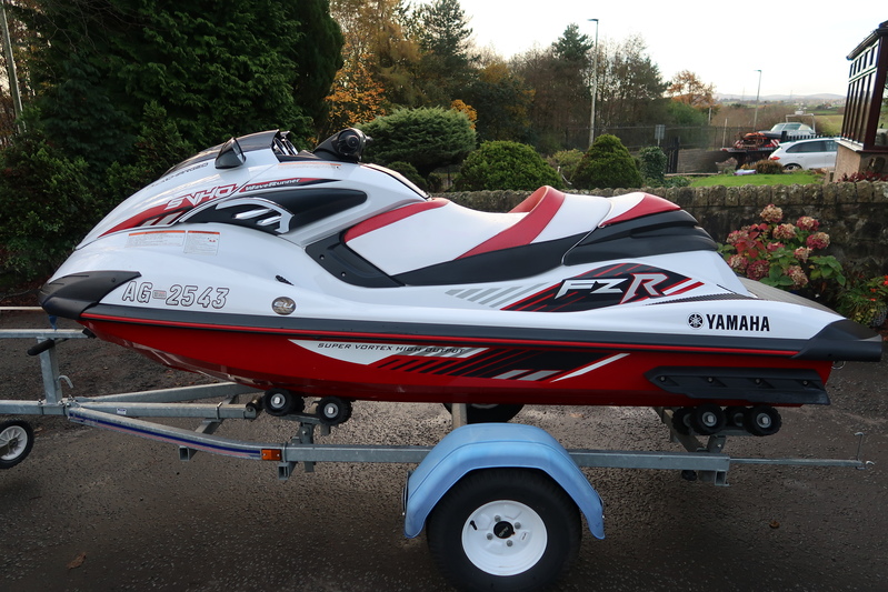 Yamaha Boats Waverunner FZR SVHO