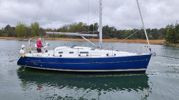 Beneteau Oceanis Clipper 323