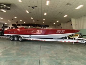 2004 Donzi 38 ZR-Comp