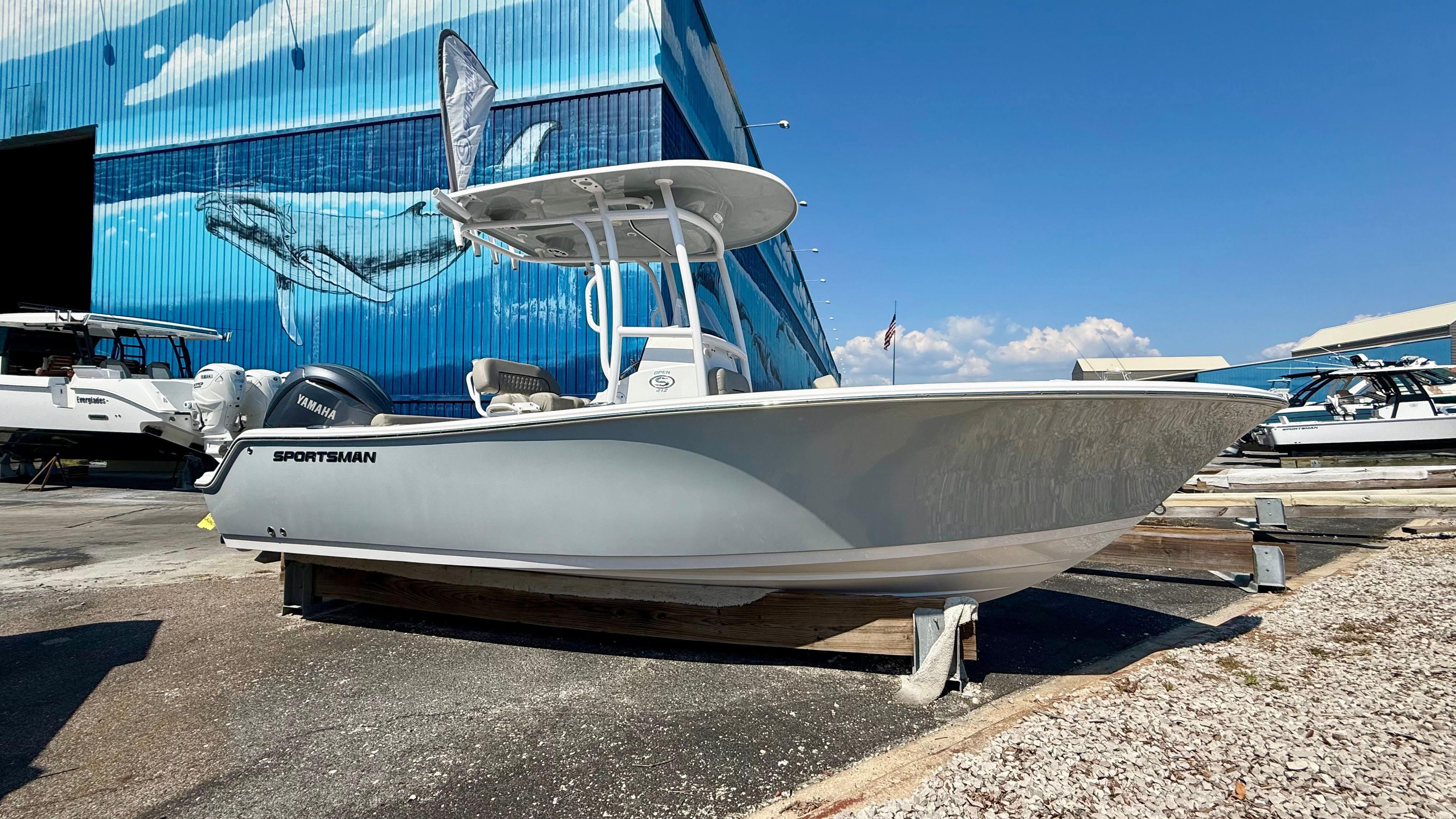 2024 Sportsman Open 212 Center Console