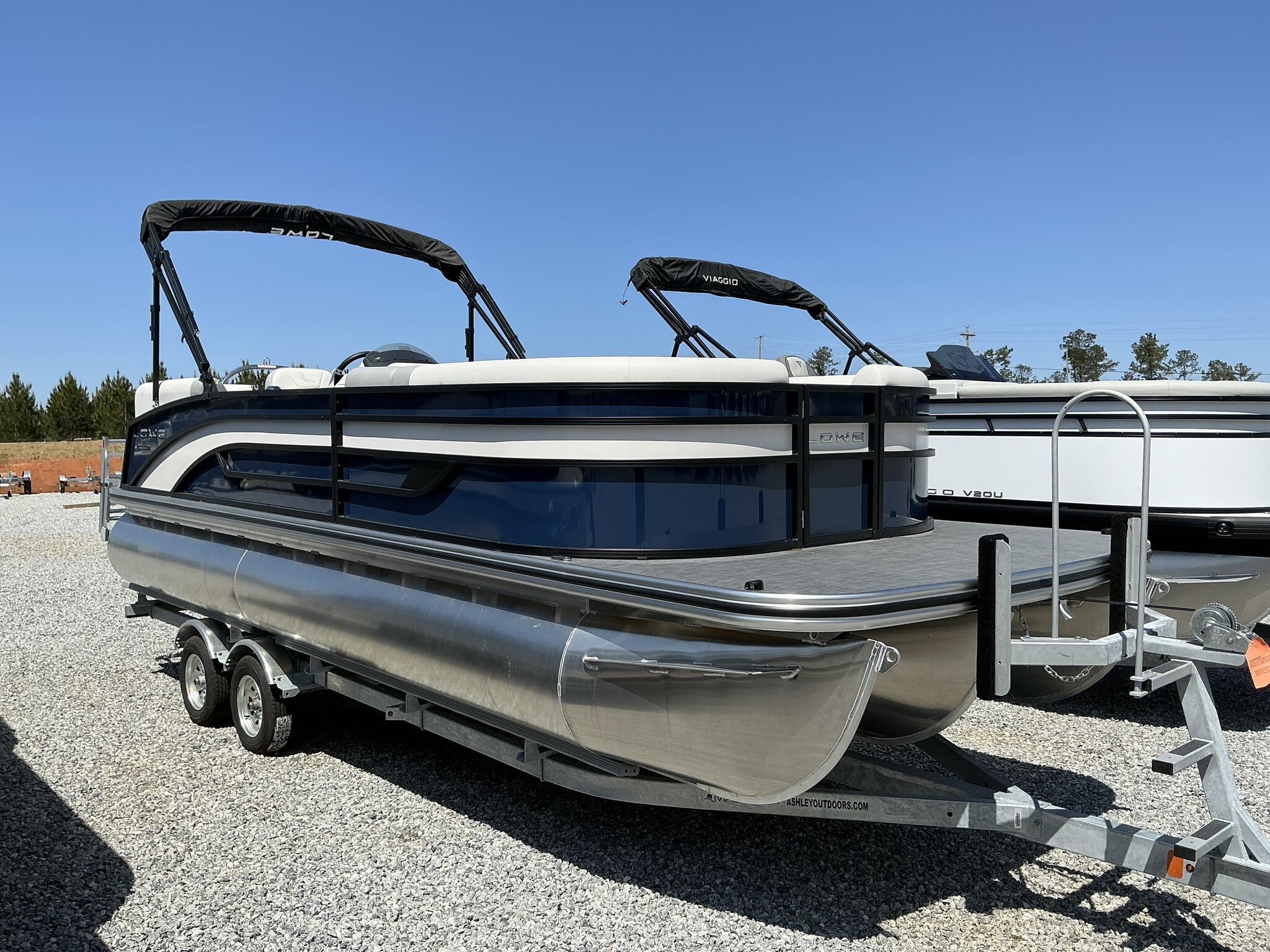 2025 Lowe SS230