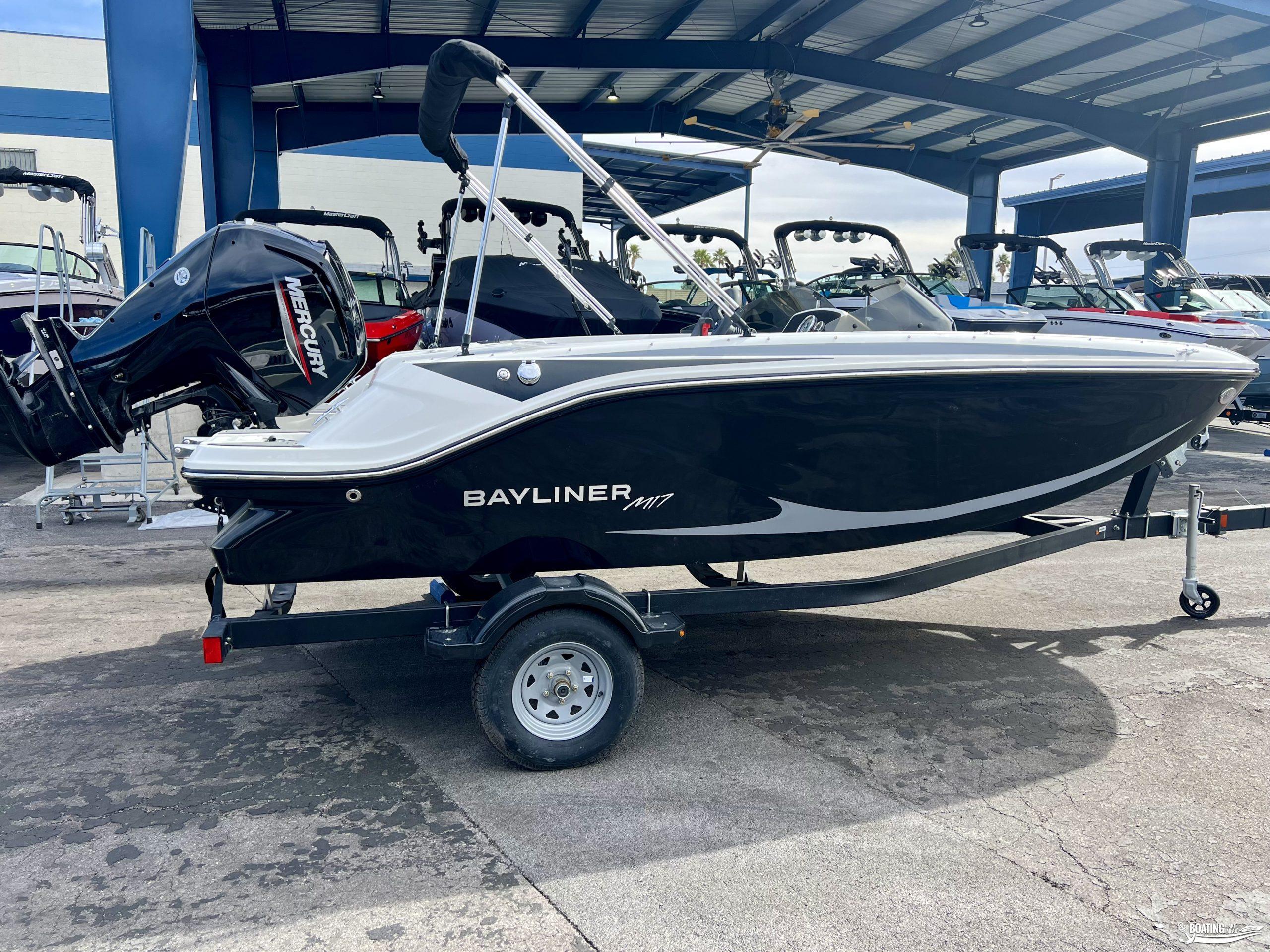 BAYLINER 205 F-20 'FLIGHT SERIES' BOWRIDER 2009 - Apex Marine