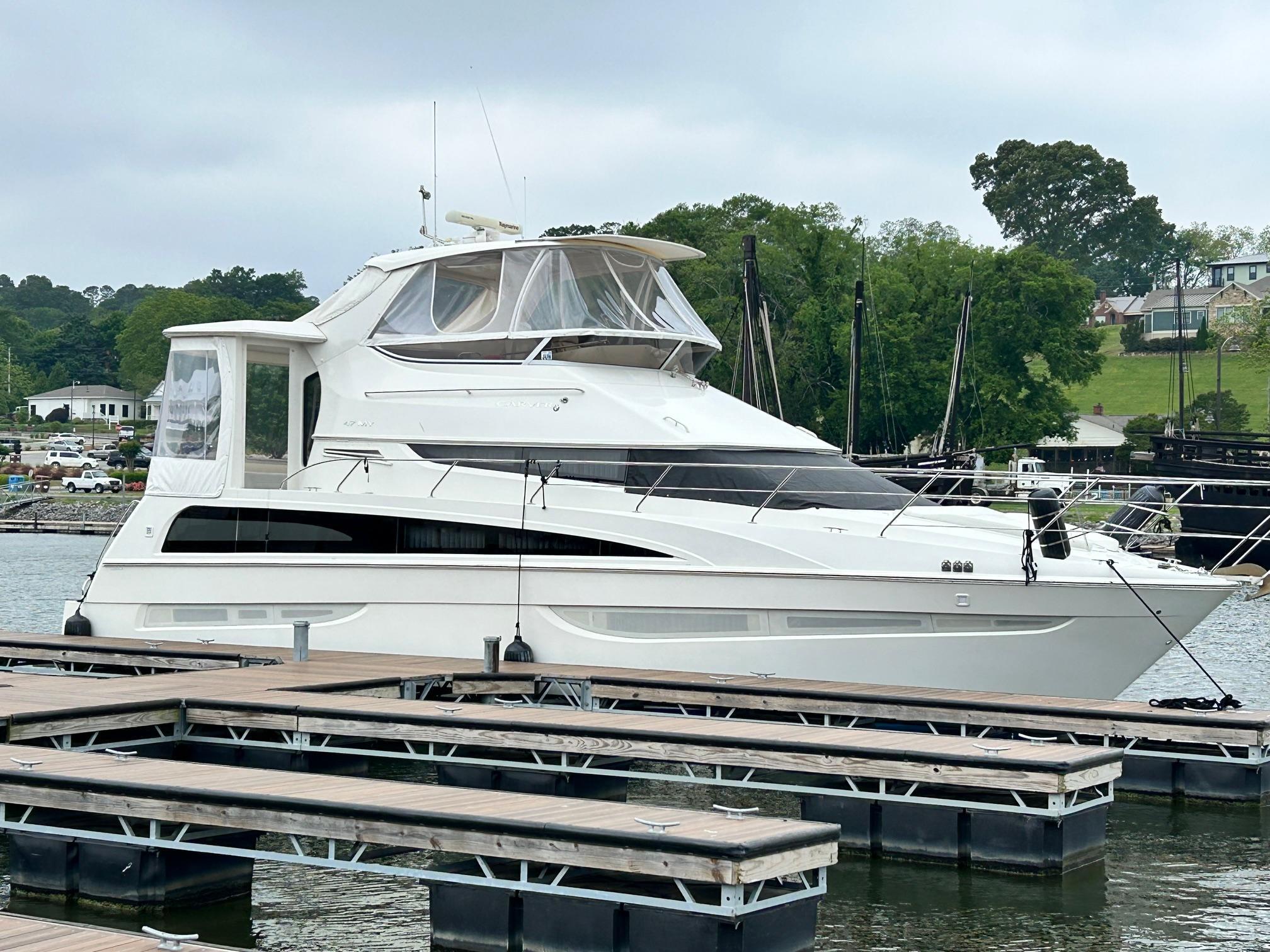 2007 Carver 47 CPMY/BMW Designworks