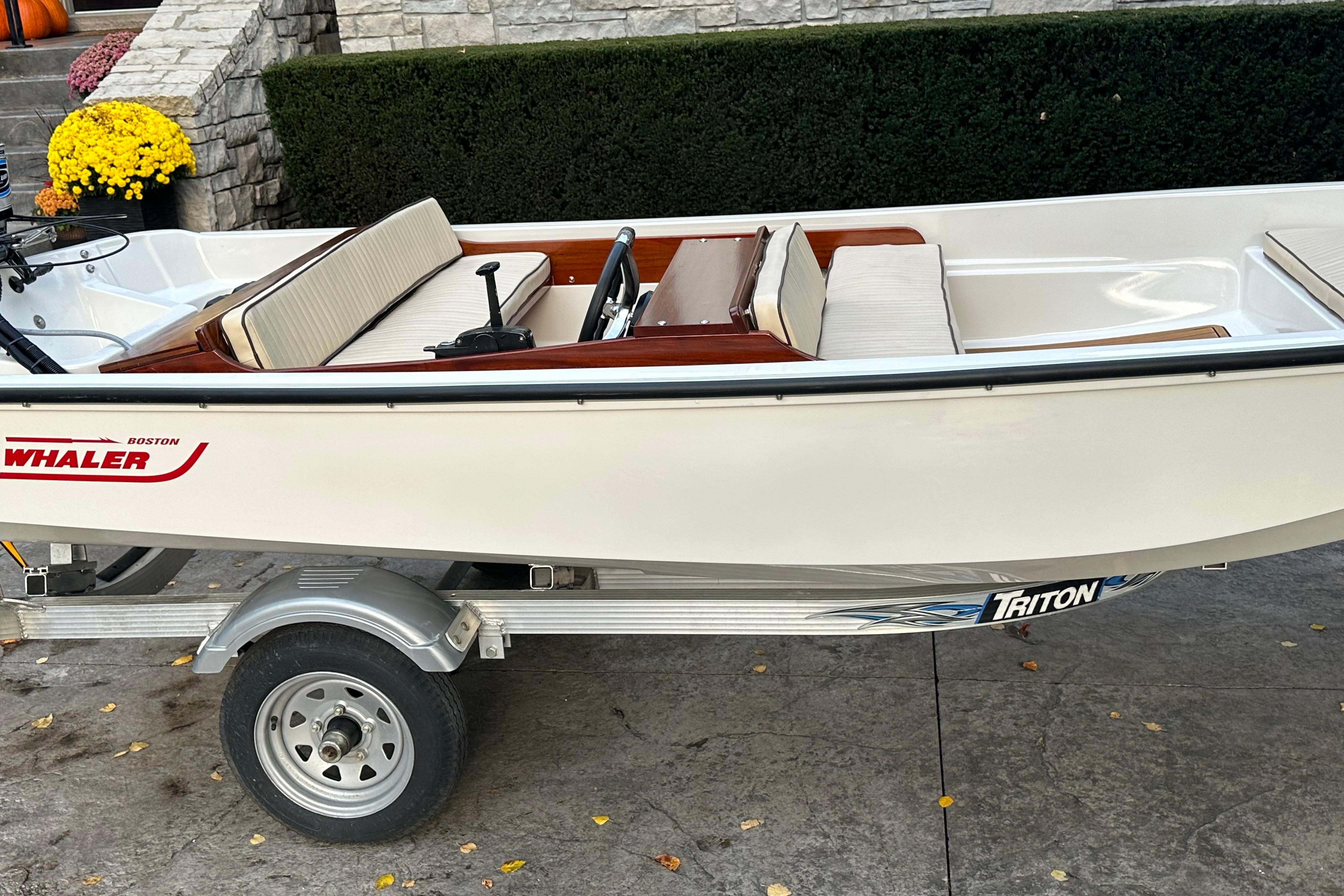 1975 Boston Whaler Classic