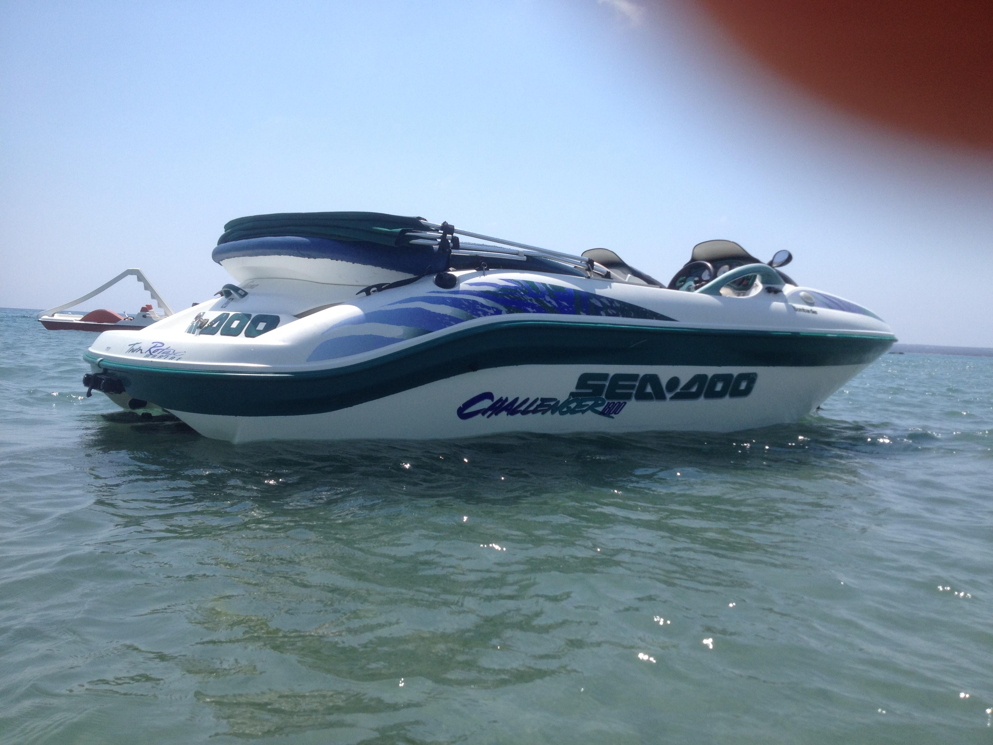 sea doo pontoon