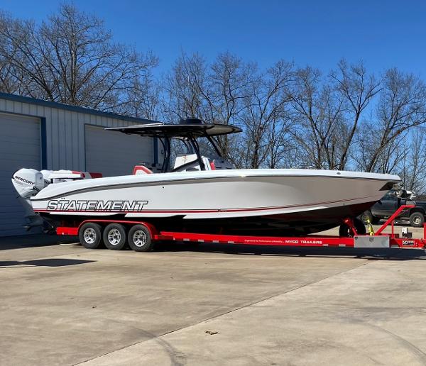 Used saltwater fishing boats for sale in Lake Ozark, Missouri
