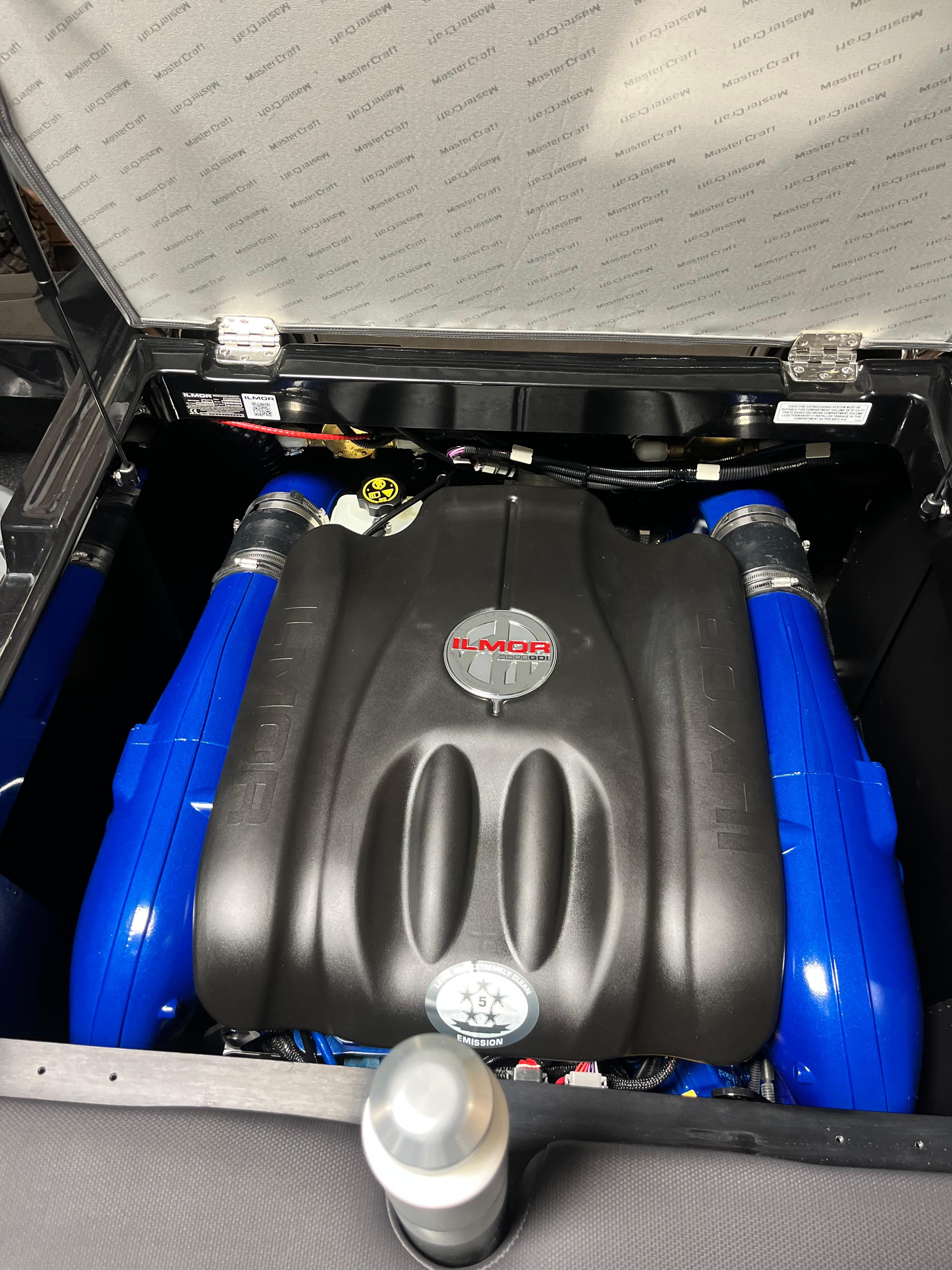 2019 MasterCraft XT22