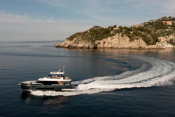 Azimut Magellano 60