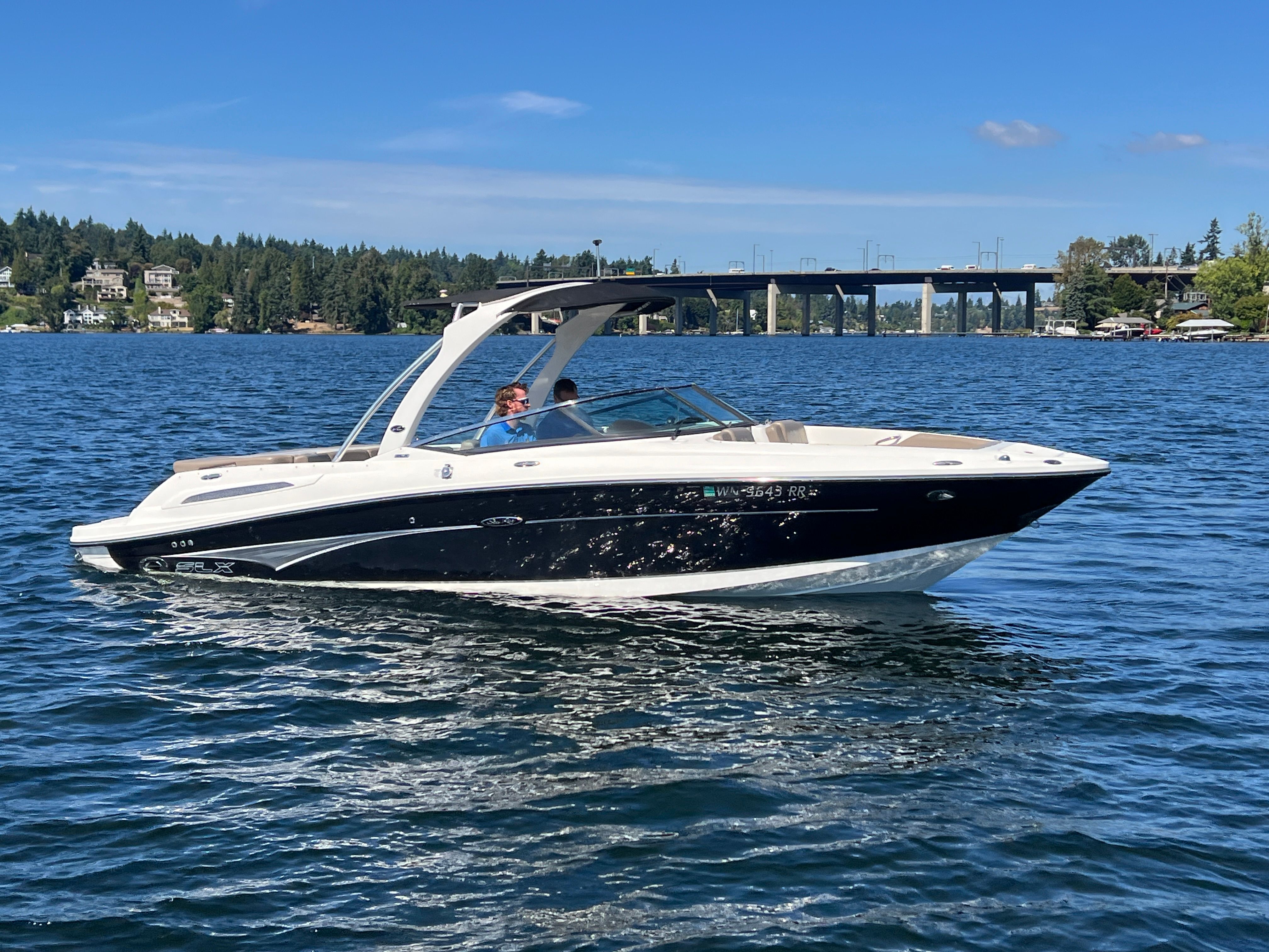 2011 Sea Ray 250 SLX