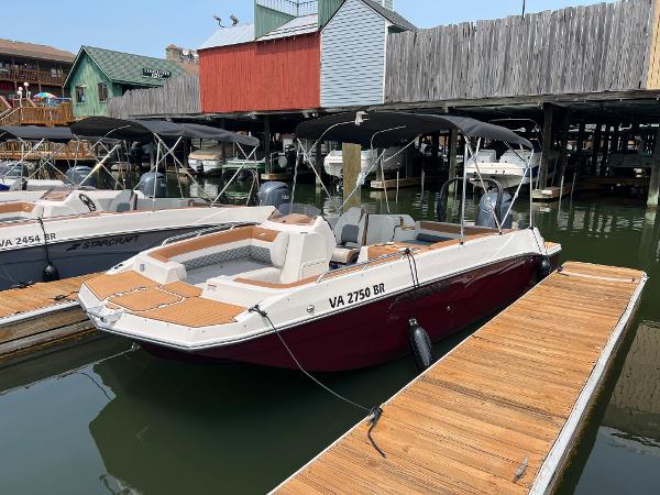 2025 Starcraft SVX 211 OB