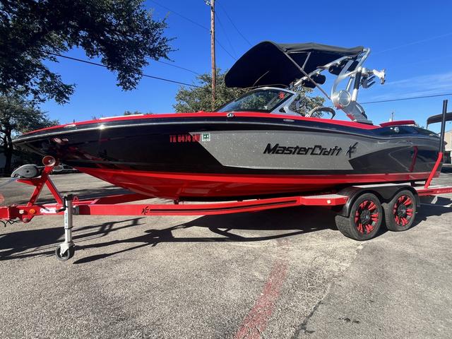 2016 MasterCraft X30
