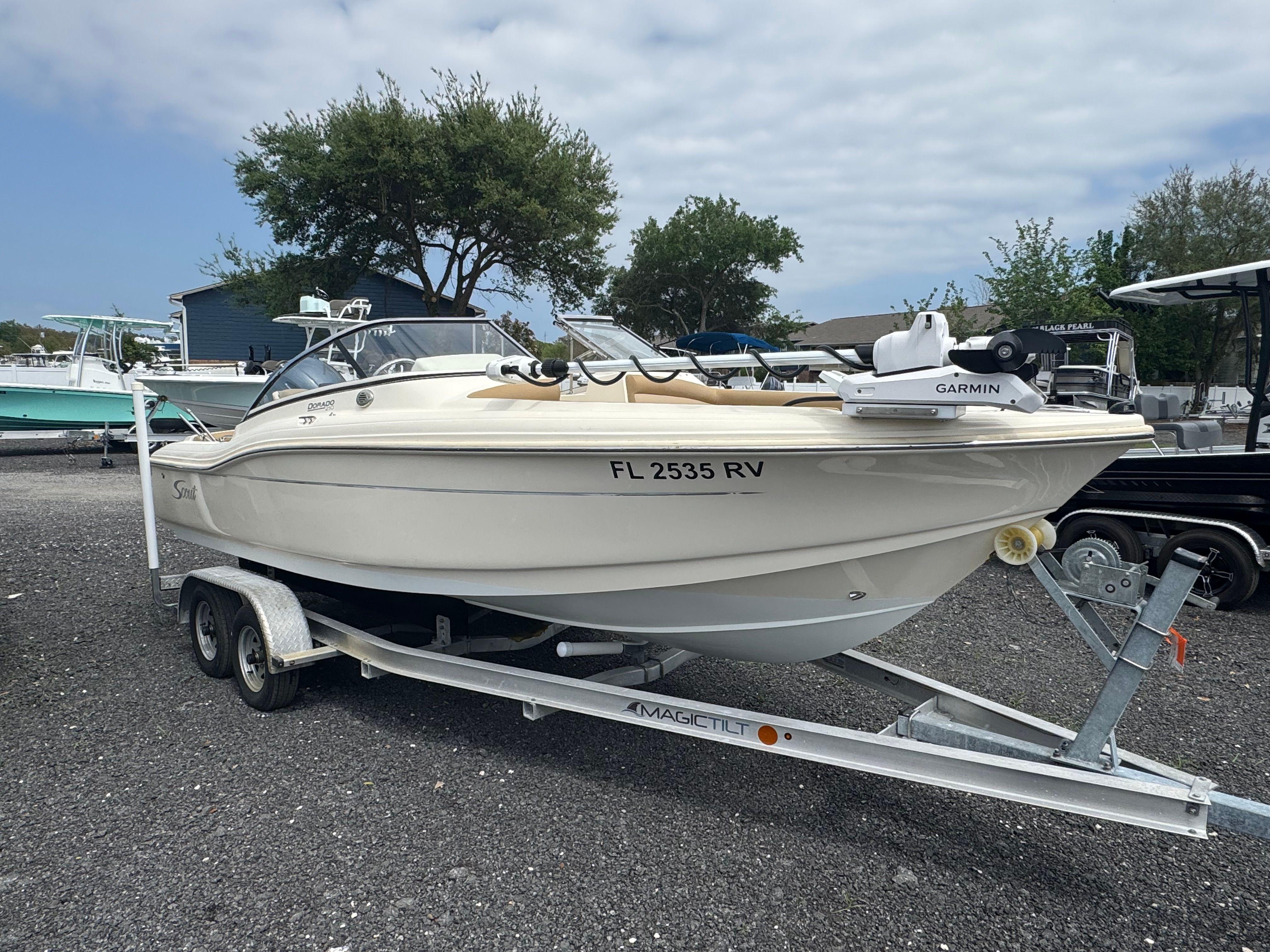Scout 210 Dorado 2019 SCOUT 210 DORADO - Image 1